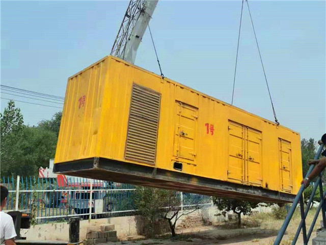呼图壁300KW柴油发电机组油耗是多少?