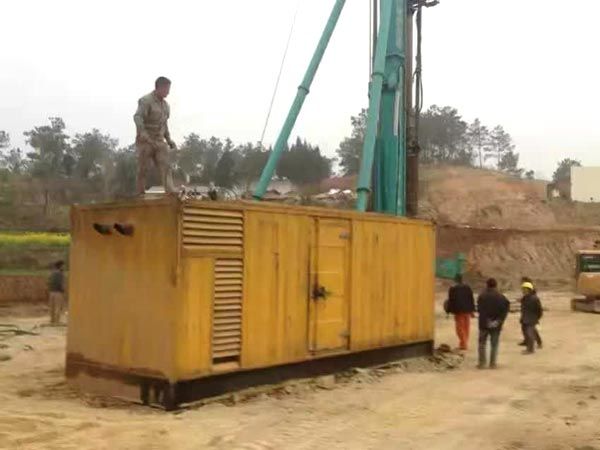 呼图壁如何判断水冷式机油散热器密封件是否需要更换?